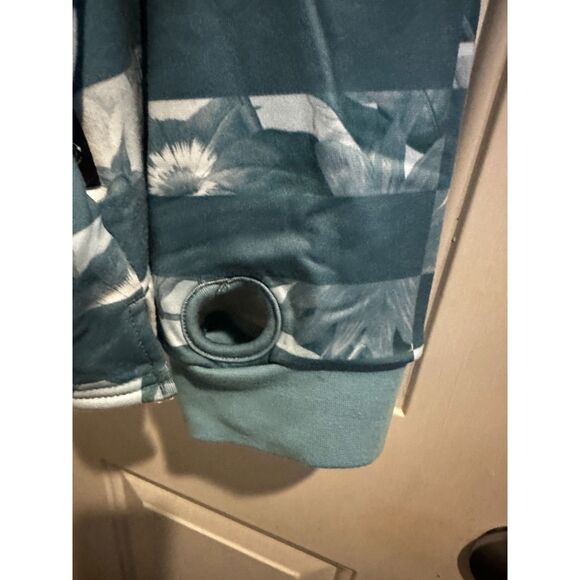 The Hideout Clothing Flower Era Striped Pullover Crewneck - Long Sleeve - NWT - Picture 6 of 7